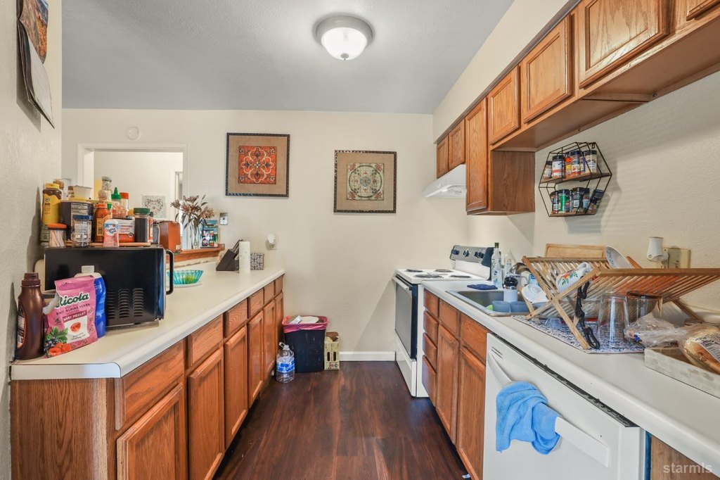 South Lake Tahoe, California, 96150, United States, ,Residential,Forsale,1920149