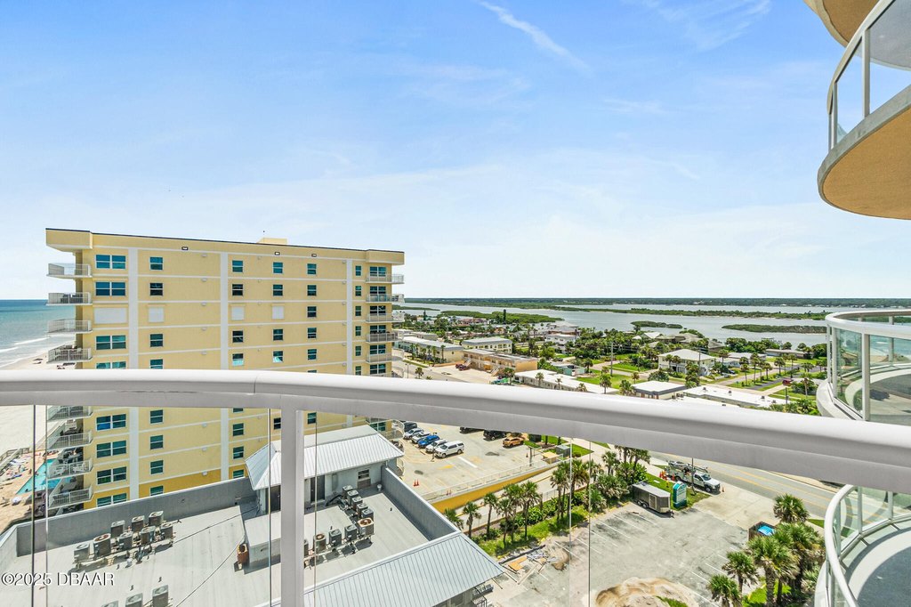 Daytona Beach Shores, Florida, 32118, United States, 3 Bedrooms Bedrooms, ,3 BathroomsBathrooms,Residential,Forsale,1946056