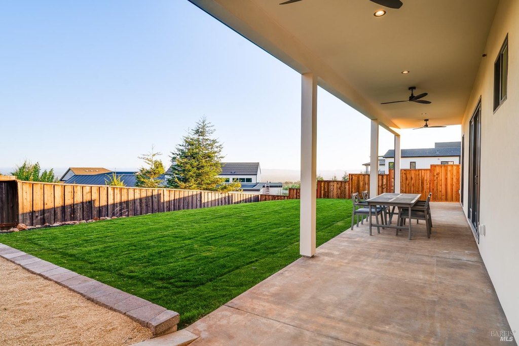 Santa Rosa, California, 95404, United States, 4 Bedrooms Bedrooms, ,4.5 BathroomsBathrooms,Residential,Forsale,1953131
