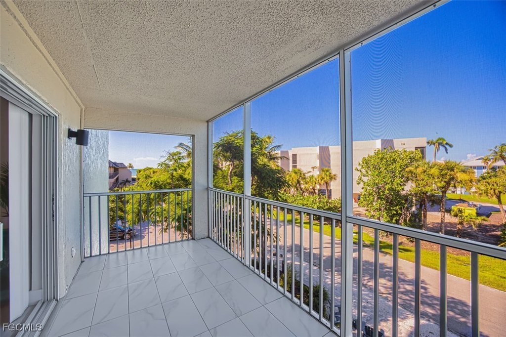 Sanibel, Florida, 33957, United States, 2 Bedrooms Bedrooms, ,2 BathroomsBathrooms,Residential,Forsale,1936228