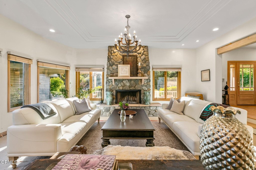 Ojai, California, 93023, United States, 5 Bedrooms Bedrooms, ,5.5 BathroomsBathrooms,Residential,Forsale,1963627