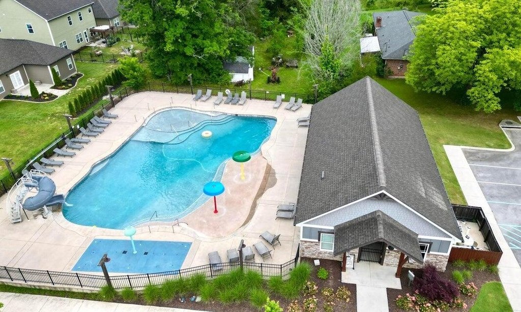 Ooltewah, Tennessee, 37363, United States, 4 Bedrooms Bedrooms, ,2.5 BathroomsBathrooms,Residential,Forsale,1946782