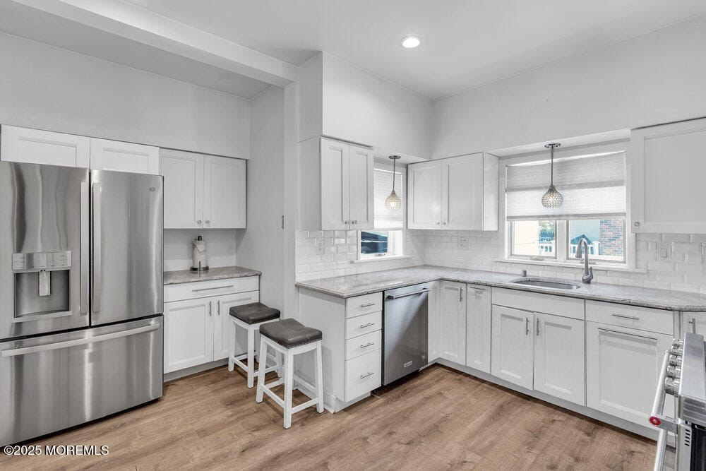 Lake Como, New Jersey, 07719, United States, 3 Bedrooms Bedrooms, ,2 BathroomsBathrooms,Residential,Forsale,1936812