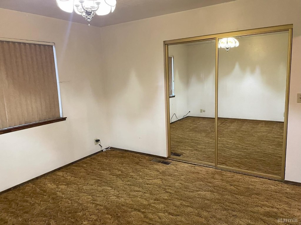 South Lake Tahoe, California, 96150, United States, 4 Bedrooms Bedrooms, ,3 BathroomsBathrooms,Residential,Forsale,1920148