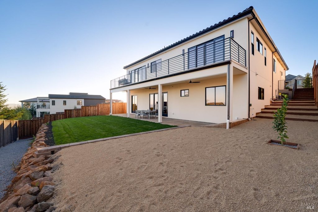 Santa Rosa, California, 95404, United States, 4 Bedrooms Bedrooms, ,4.5 BathroomsBathrooms,Residential,Forsale,1953131