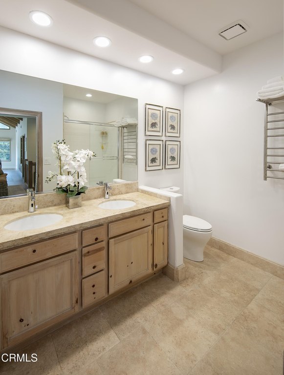 Ojai, California, 93023, United States, 5 Bedrooms Bedrooms, ,5.5 BathroomsBathrooms,Residential,Forsale,1963627