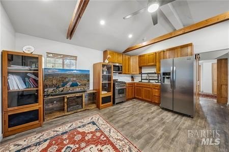 Lakeport, California, 95453, United States, 3 Bedrooms Bedrooms, ,2 BathroomsBathrooms,Residential,Forsale,1934038