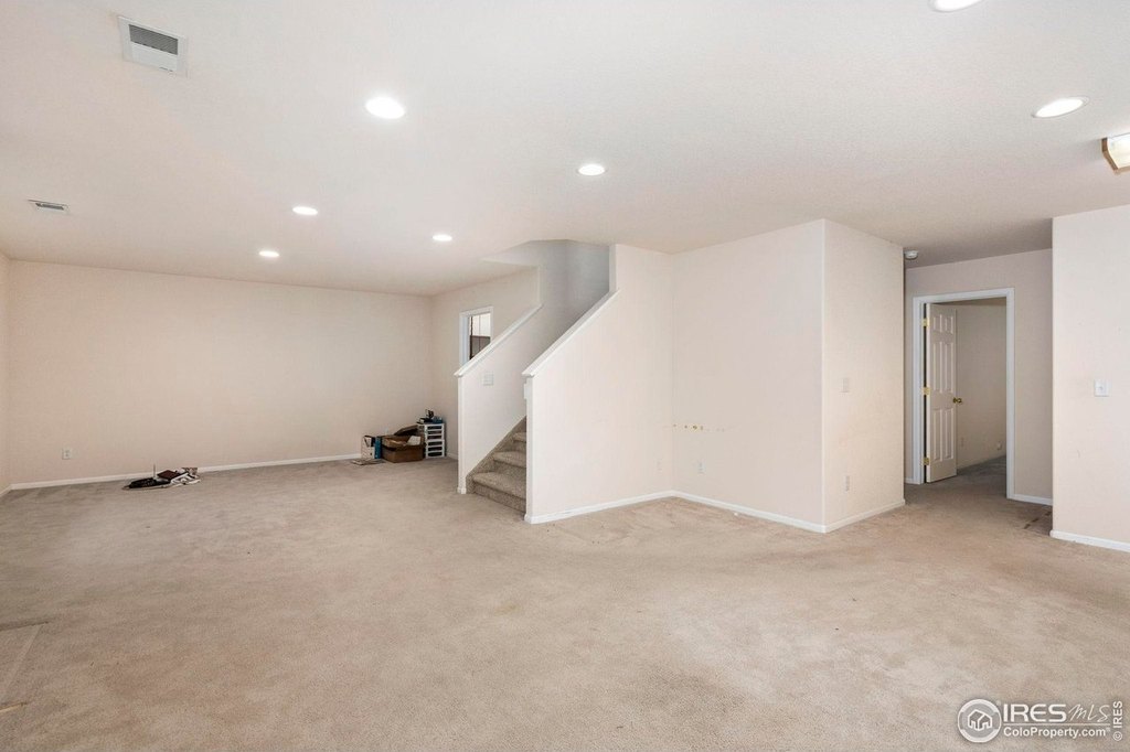 Loveland, Colorado, 80537, United States, 3 Bedrooms Bedrooms, ,2.5 BathroomsBathrooms,Residential,Forsale,1946694