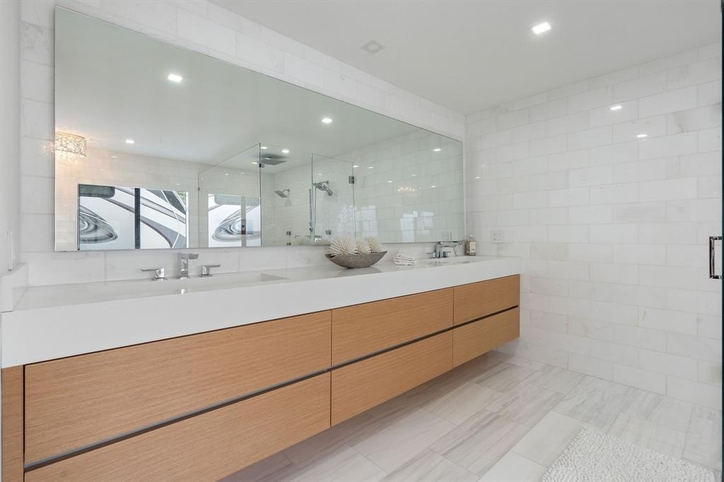 Southwest Ranches, Florida, 33330, United States, 4 Bedrooms Bedrooms, ,3.5 BathroomsBathrooms,Residential,Forsale,1927590
