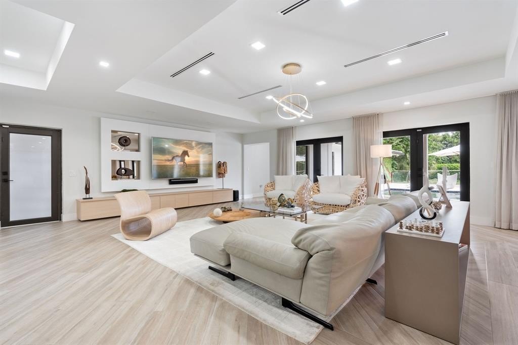 Southwest Ranches, Florida, 33330, United States, 4 Bedrooms Bedrooms, ,3.5 BathroomsBathrooms,Residential,Forsale,1927590