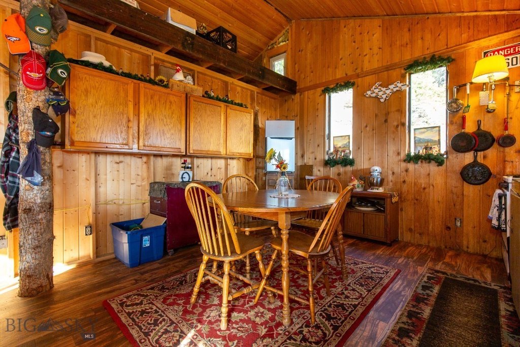 Sheridan, Montana, 59749, United States, 1 Bedroom Bedrooms, ,2 BathroomsBathrooms,Residential,Forsale,1986962