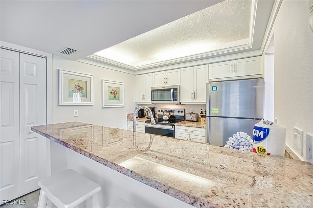 Sanibel, Florida, 33957, United States, 2 Bedrooms Bedrooms, ,2 BathroomsBathrooms,Residential,Forsale,1936228