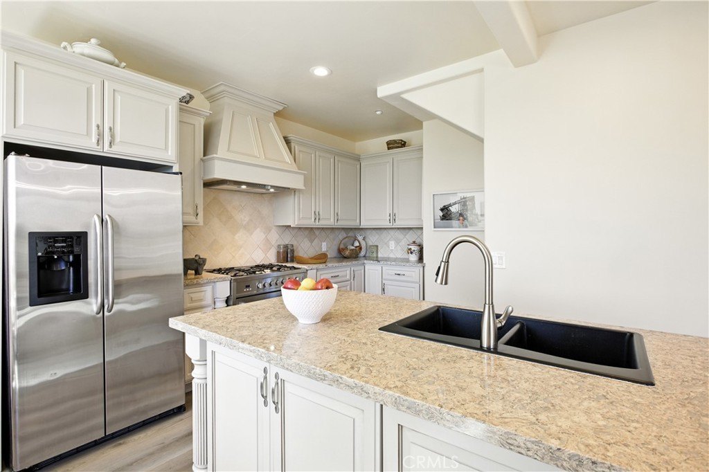 Lake Arrowhead, California, 92352, United States, 3 Bedrooms Bedrooms, ,3 BathroomsBathrooms,Residential,Forsale,1953306