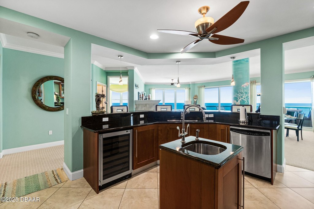 Daytona Beach Shores, Florida, 32118, United States, 3 Bedrooms Bedrooms, ,3 BathroomsBathrooms,Residential,Forsale,1946056