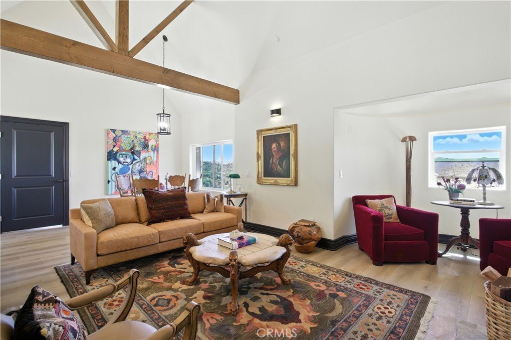 Lake Arrowhead, California, 92352, United States, 3 Bedrooms Bedrooms, ,3 BathroomsBathrooms,Residential,Forsale,1953306