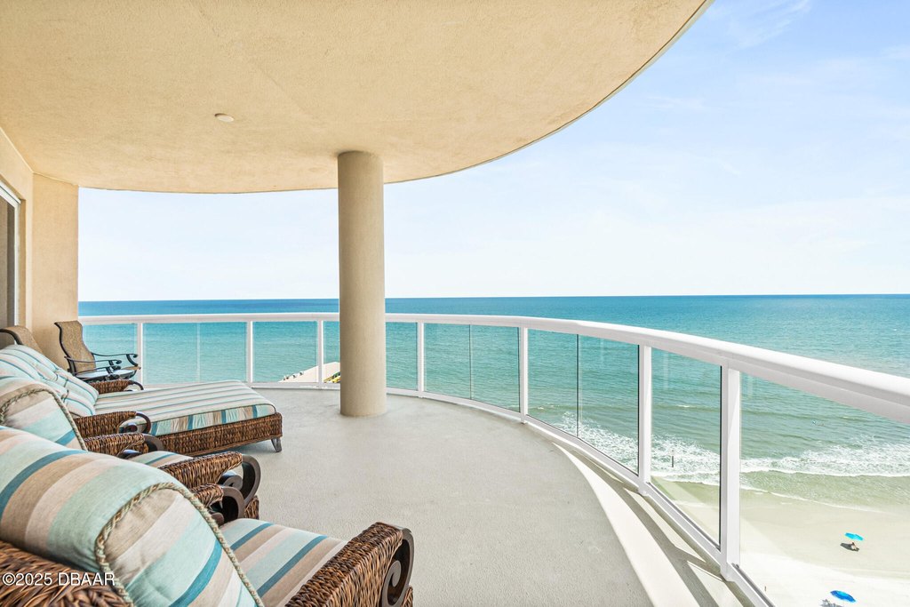 Daytona Beach Shores, Florida, 32118, United States, 3 Bedrooms Bedrooms, ,3 BathroomsBathrooms,Residential,Forsale,1946056