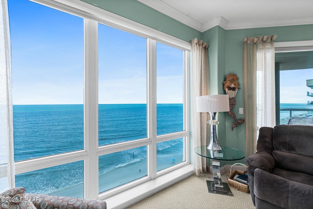 Daytona Beach Shores, Florida, 32118, United States, 3 Bedrooms Bedrooms, ,3 BathroomsBathrooms,Residential,Forsale,1946056