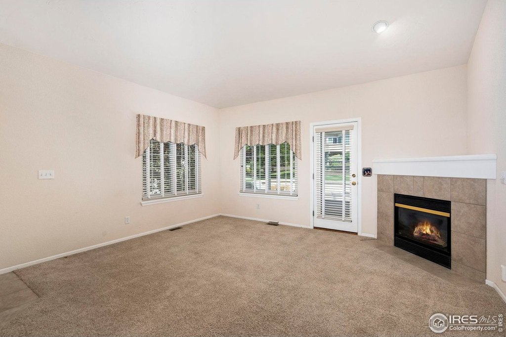 Loveland, Colorado, 80537, United States, 3 Bedrooms Bedrooms, ,2.5 BathroomsBathrooms,Residential,Forsale,1946694