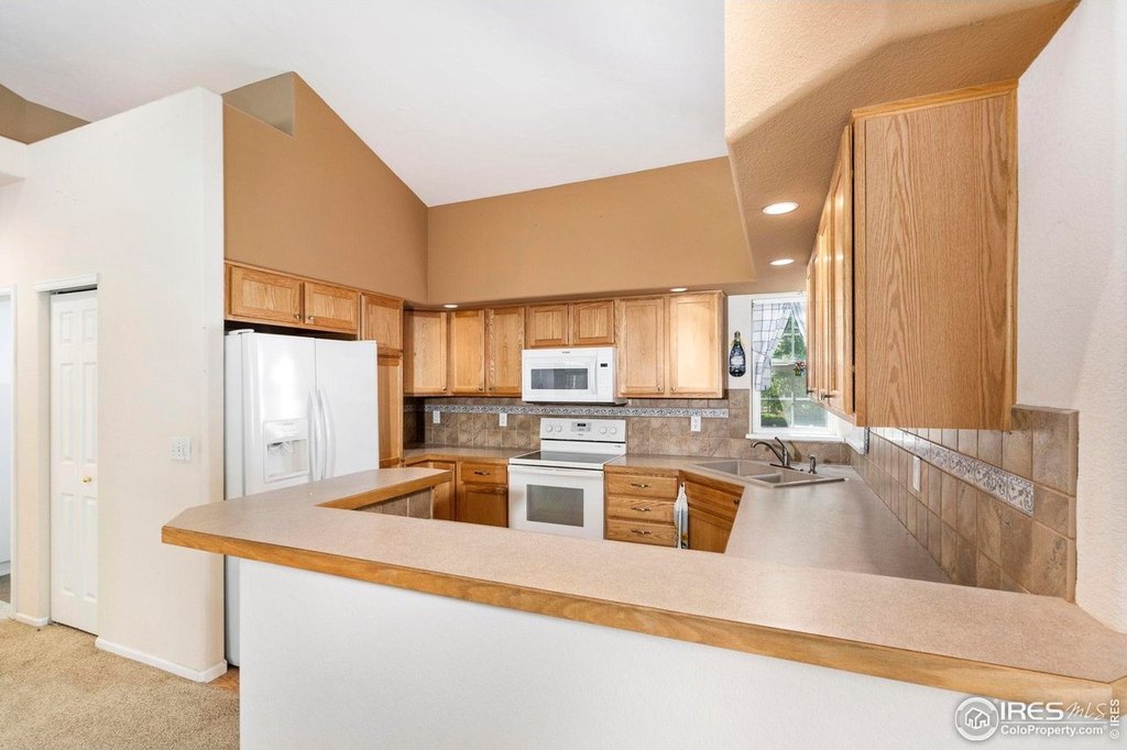 Loveland, Colorado, 80537, United States, 3 Bedrooms Bedrooms, ,2.5 BathroomsBathrooms,Residential,Forsale,1946694