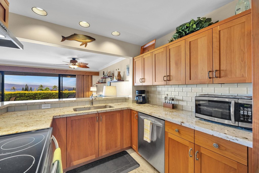 Lahaina, Hawaii, 96761, United States, 1 Bedroom Bedrooms, ,1 BathroomBathrooms,Residential,Forsale,1990121