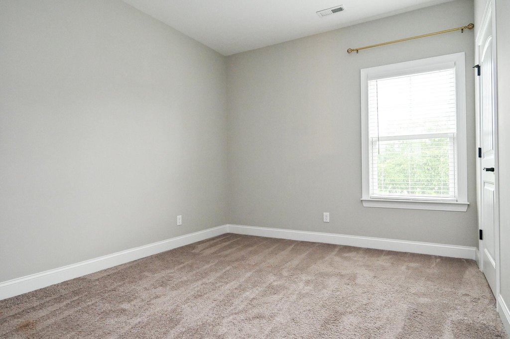 Ooltewah, Tennessee, 37363, United States, 4 Bedrooms Bedrooms, ,2.5 BathroomsBathrooms,Residential,Forsale,1946782