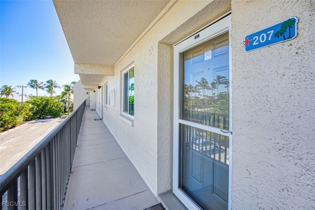 Sanibel, Florida, 33957, United States, 2 Bedrooms Bedrooms, ,2 BathroomsBathrooms,Residential,Forsale,1936228