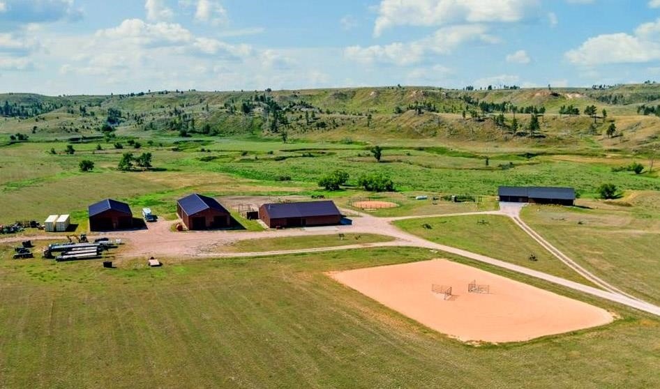 Upton, Wyoming, 82729, United States, 4 Bedrooms Bedrooms, ,3 BathroomsBathrooms,Residential,Forsale,1946266