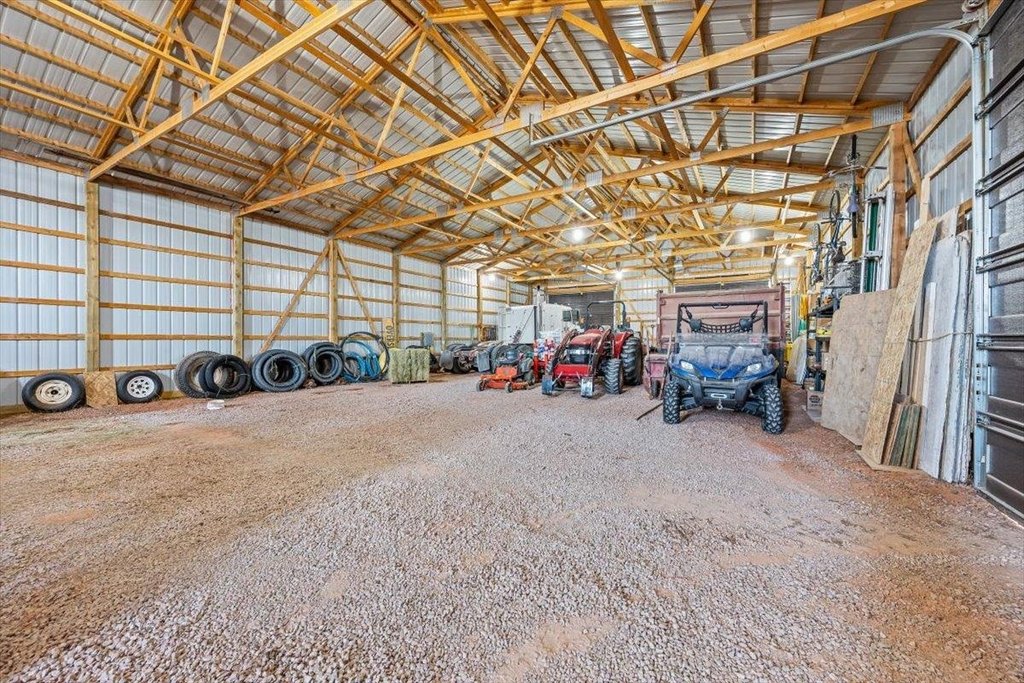 Upton, Wyoming, 82729, United States, 4 Bedrooms Bedrooms, ,3 BathroomsBathrooms,Residential,Forsale,1946266