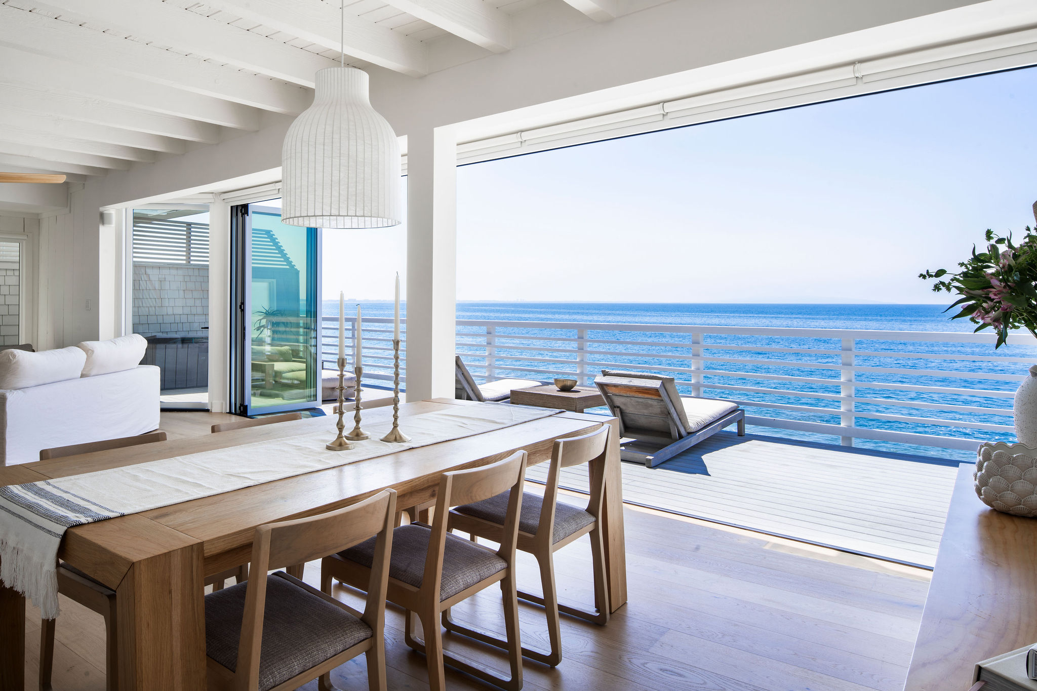 Malibu, California, 90265, United States, 3 Bedrooms Bedrooms, ,3 BathroomsBathrooms,Residential,Forsale,1922148