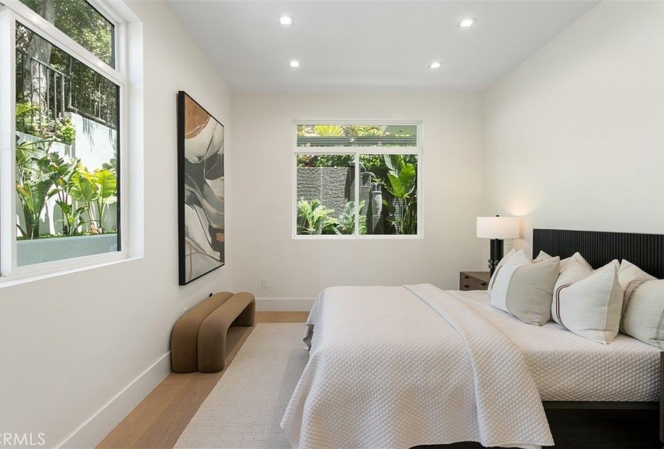Newport Beach, California, 92660, United States, 5 Bedrooms Bedrooms, ,8 BathroomsBathrooms,Residential,Forsale,1927549