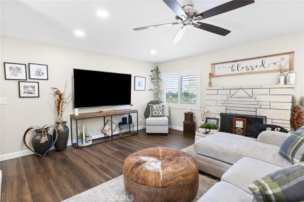 Yucaipa, California, 92399, United States, 3 Bedrooms Bedrooms, ,2 BathroomsBathrooms,Residential,Forsale,1941470