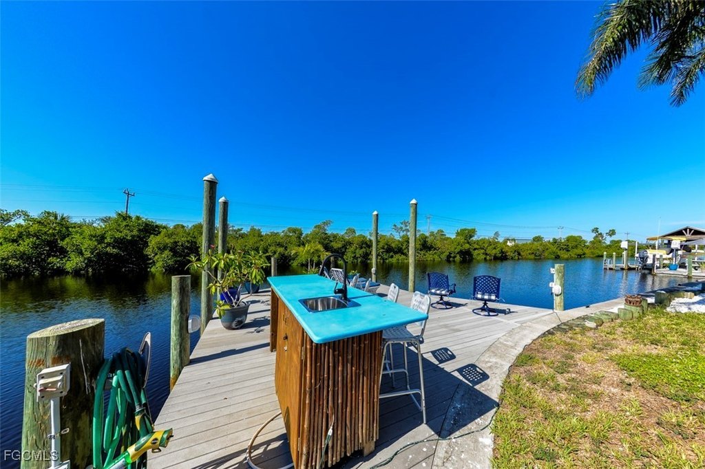 Matlacha Isles, Florida, 33991, United States, 3 Bedrooms Bedrooms, ,2 BathroomsBathrooms,Residential,Forsale,1995063