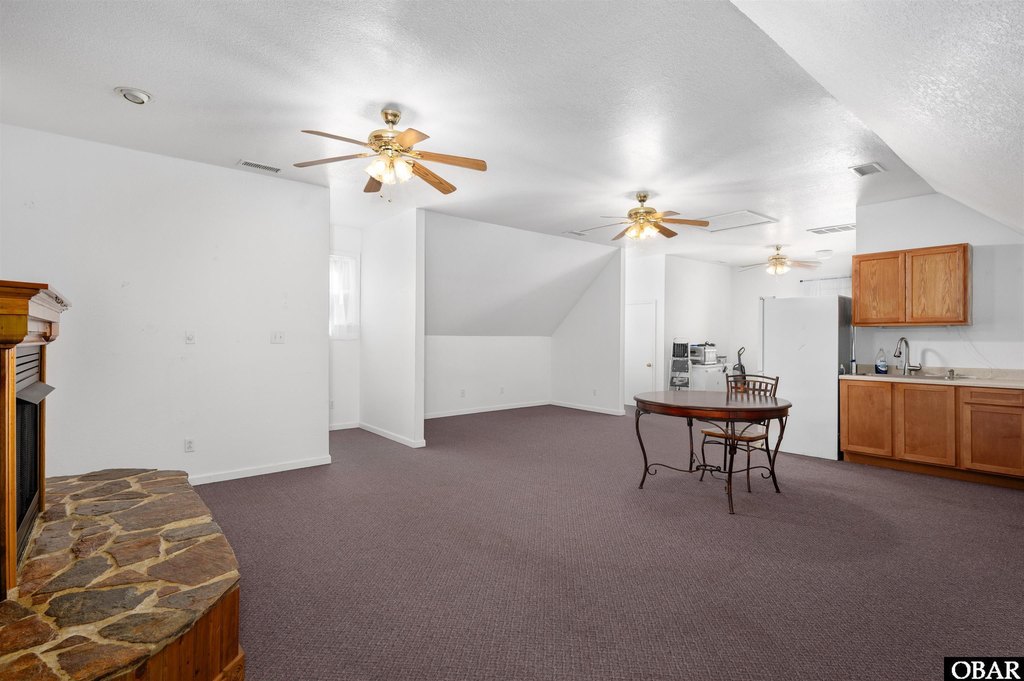 Kitty Hawk, North Carolina, 27949, United States, 4 Bedrooms Bedrooms, ,4.5 BathroomsBathrooms,Residential,Forsale,1951913