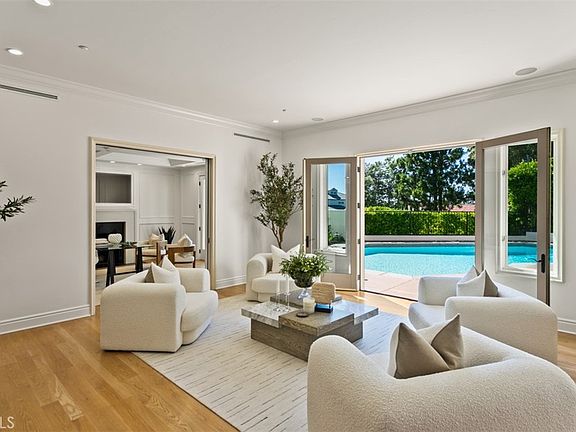 Newport Beach, California, 92660, United States, 5 Bedrooms Bedrooms, ,6 BathroomsBathrooms,Residential,Forsale,1927550