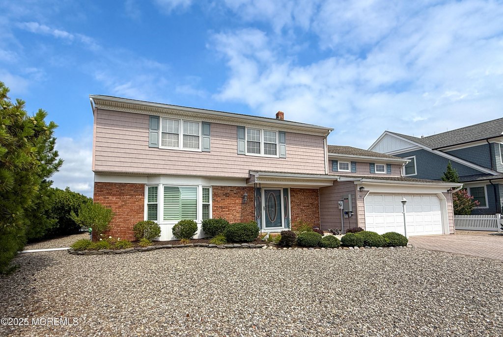 Mantoloking, New Jersey, 08738, United States, 4 Bedrooms Bedrooms, ,3 BathroomsBathrooms,Residential,Forsale,1922724