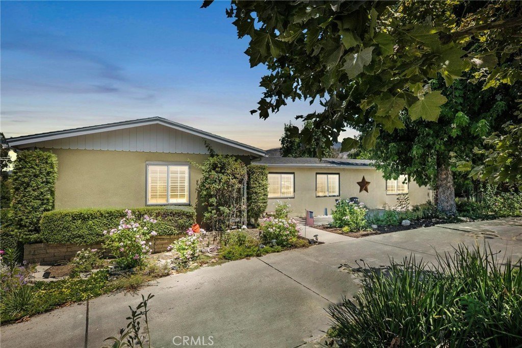 Yucaipa, California, 92399, United States, 3 Bedrooms Bedrooms, ,2 BathroomsBathrooms,Residential,Forsale,1941470