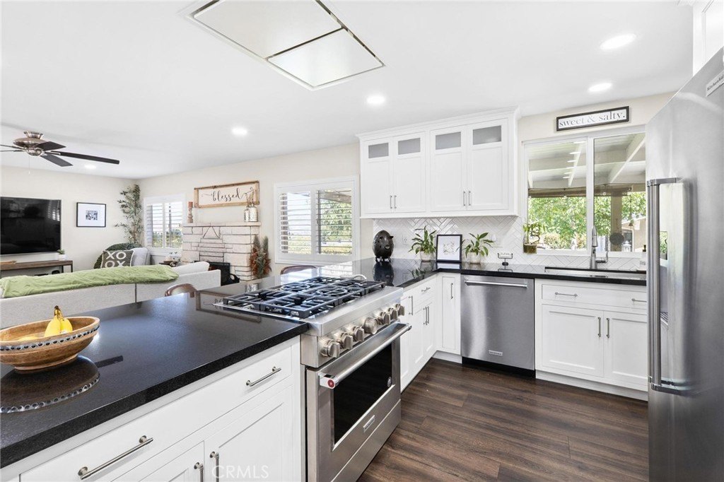 Yucaipa, California, 92399, United States, 3 Bedrooms Bedrooms, ,2 BathroomsBathrooms,Residential,Forsale,1941470