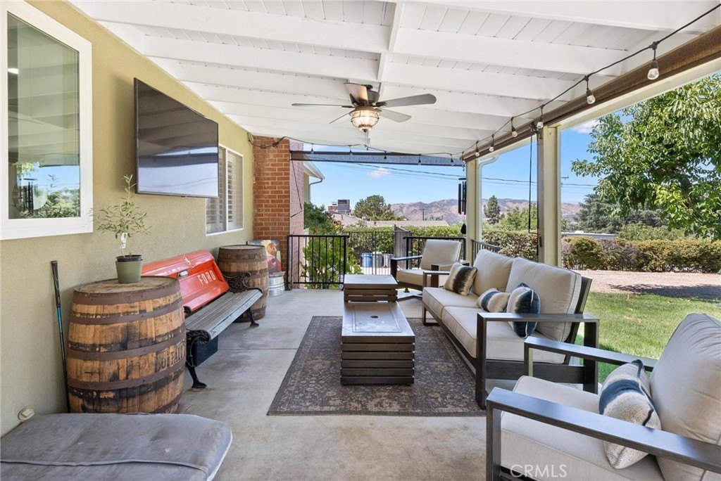 Yucaipa, California, 92399, United States, 3 Bedrooms Bedrooms, ,2 BathroomsBathrooms,Residential,Forsale,1941470