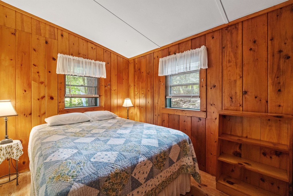 Moultonborough, New Hampshire, 03254, United States, 2 Bedrooms Bedrooms, ,1 BathroomBathrooms,Residential,Forsale,1952914