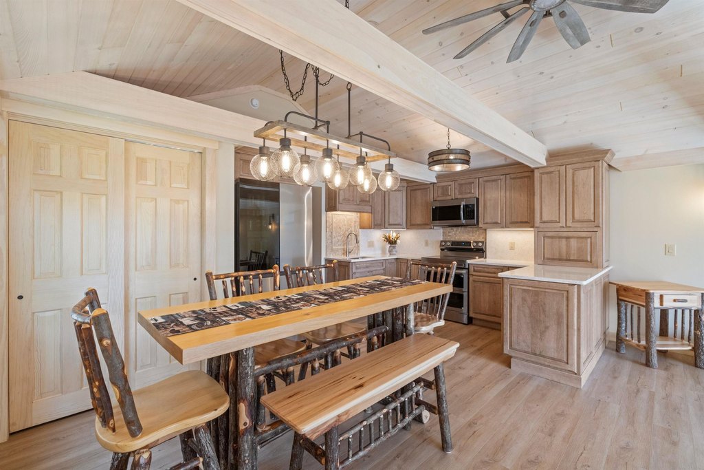Moultonborough, New Hampshire, 03254, United States, 3 Bedrooms Bedrooms, ,1 BathroomBathrooms,Residential,Forsale,1952913