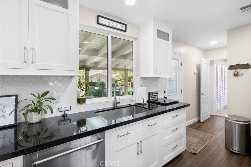 Yucaipa, California, 92399, United States, 3 Bedrooms Bedrooms, ,2 BathroomsBathrooms,Residential,Forsale,1941470