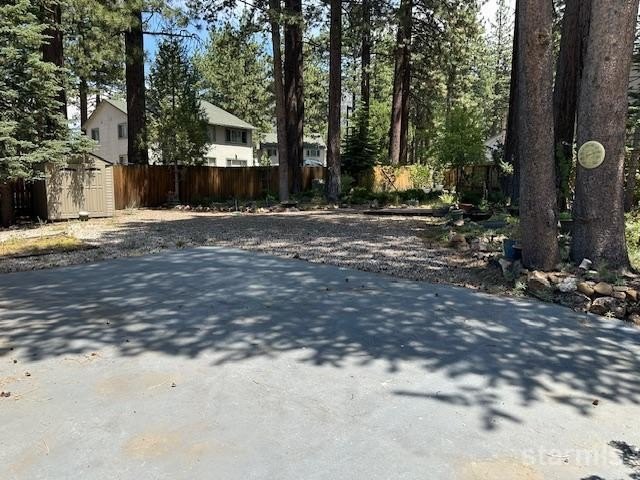 South Lake Tahoe, California, 96150, United States, 3 Bedrooms Bedrooms, ,2 BathroomsBathrooms,Residential,Forsale,1886486