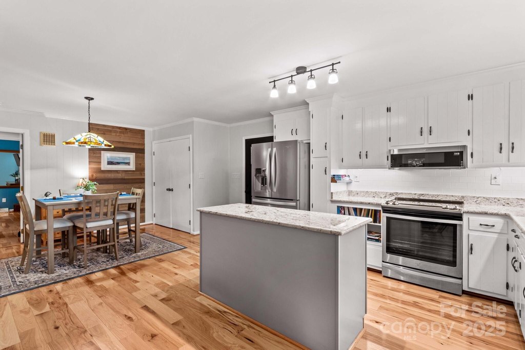 Salisbury, North Carolina, 28146, United States, 2 Bedrooms Bedrooms, ,2 BathroomsBathrooms,Residential,Forsale,1985913