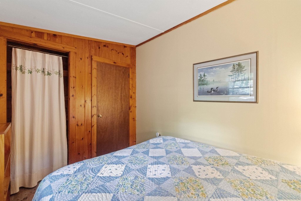 Moultonborough, New Hampshire, 03254, United States, 2 Bedrooms Bedrooms, ,1 BathroomBathrooms,Residential,Forsale,1952914