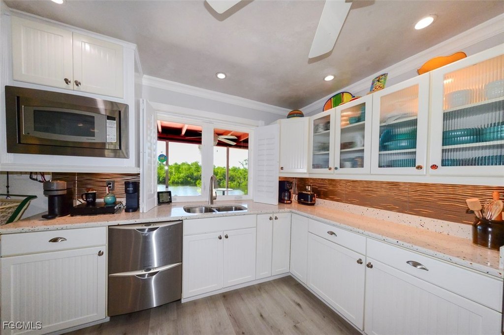 Matlacha Isles, Florida, 33991, United States, 3 Bedrooms Bedrooms, ,2 BathroomsBathrooms,Residential,Forsale,1995063