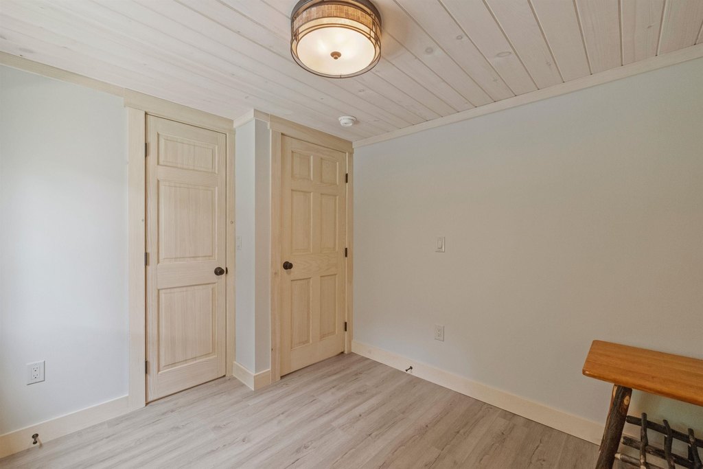 Moultonborough, New Hampshire, 03254, United States, 3 Bedrooms Bedrooms, ,1 BathroomBathrooms,Residential,Forsale,1952913