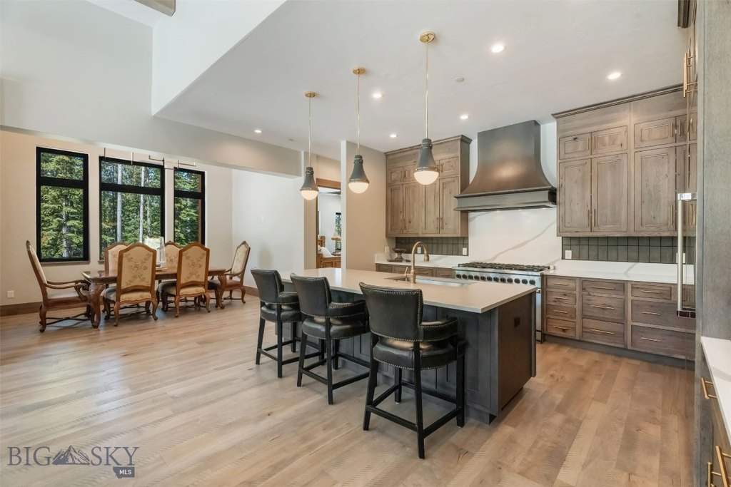 Big Sky, Montana, 59716, United States, 5 Bedrooms Bedrooms, ,5 BathroomsBathrooms,Residential,Forsale,1914962