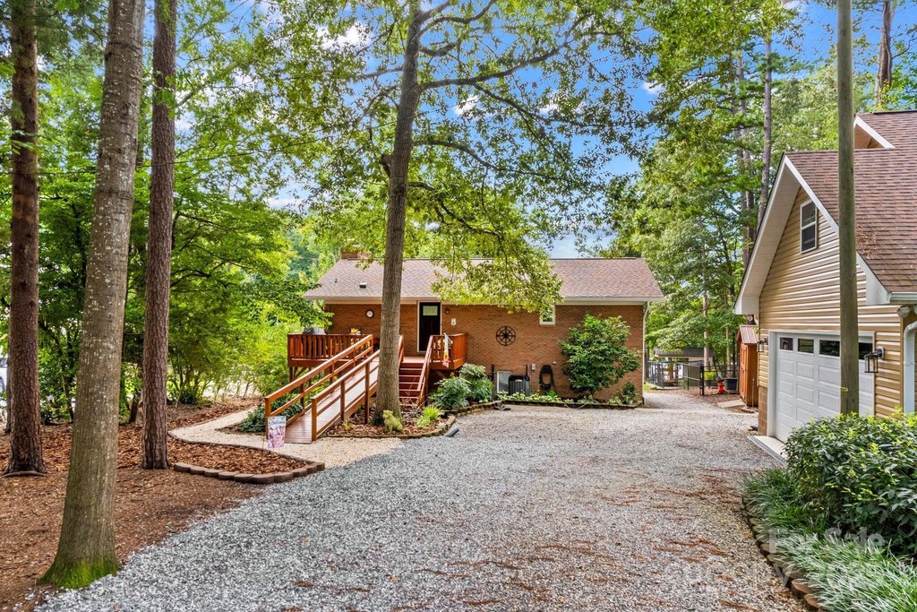 Salisbury, North Carolina, 28146, United States, 2 Bedrooms Bedrooms, ,2 BathroomsBathrooms,Residential,Forsale,1985913