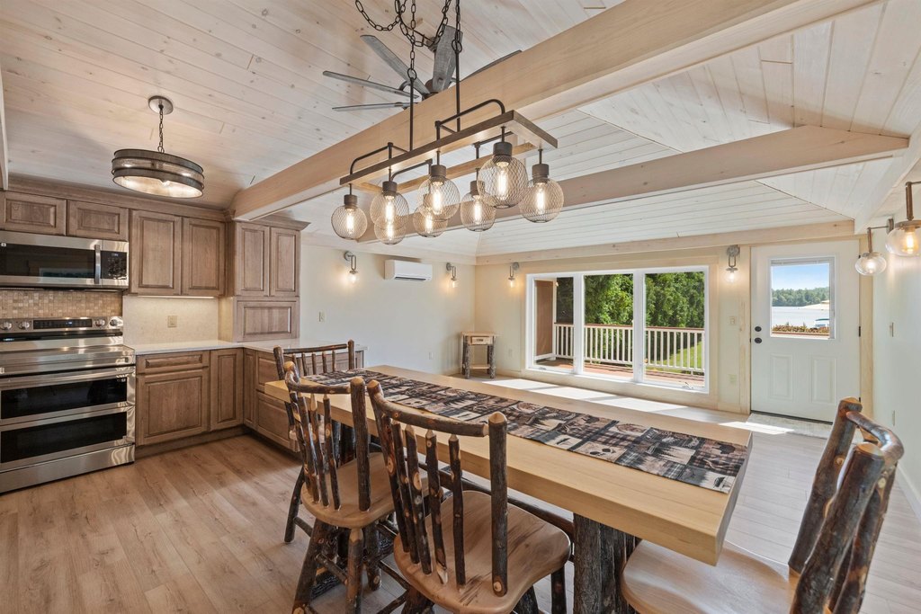 Moultonborough, New Hampshire, 03254, United States, 3 Bedrooms Bedrooms, ,1 BathroomBathrooms,Residential,Forsale,1952913