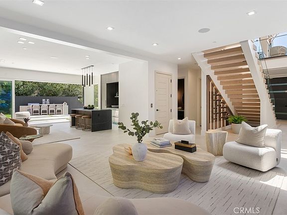 Newport Beach, California, 92660, United States, 5 Bedrooms Bedrooms, ,8 BathroomsBathrooms,Residential,Forsale,1927549